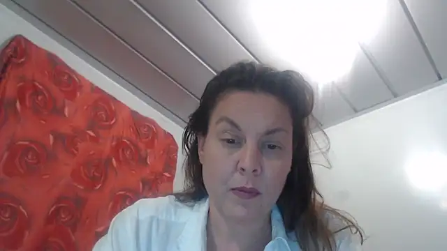 fulloferotic Adlı Modelin Canlı XXX Sohbeti