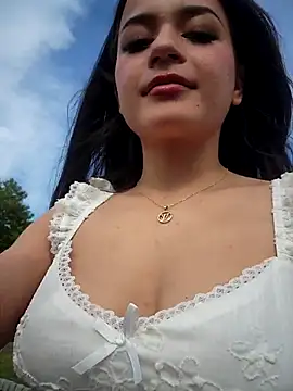 SophiaXJohn's Live XXX Chat