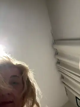 دردشة PeachyBlondieandThongman الجنسية المباشرة