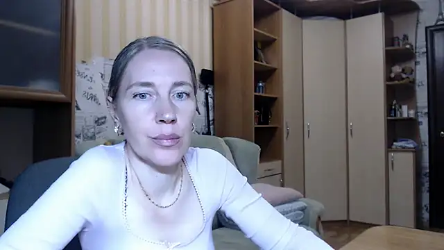 Javelinka Chat XXX in diretta