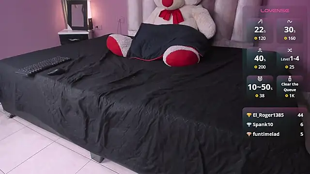 ORIANNA_21 XXX чат на живо