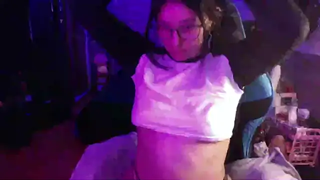 Chat XXX en directo de AngelaQueen_