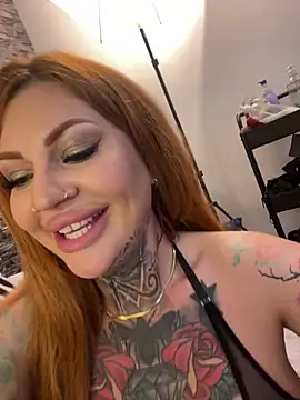 krysstal003's Live XXX Chat