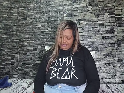 Онлайн чат XXX Mammabear_4u