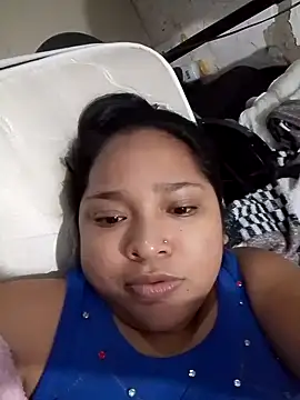Czat XXX na żywo – Angelly_ricura