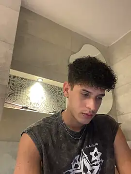 Chat XXX en directo de Roronoa__Zoro