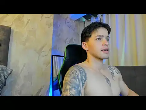 Chat +18 de RONNY_COLTON ao vivo
