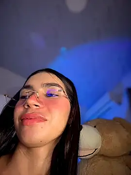 Eveliin_ruiz লাইভ XXX চ্যাট