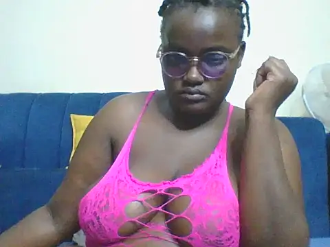 Busty_Bambii254: απευθείας συνομιλία ΧΧΧ