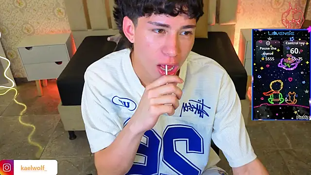 kaelwolf_tay Obrolan Langsung XXX
