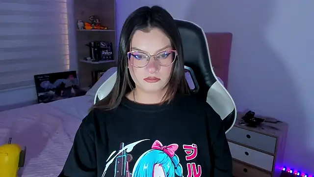 Онлайн чат XXX OphelianaRose33