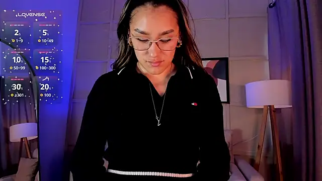 Živý XXX chat _Sophie__miller