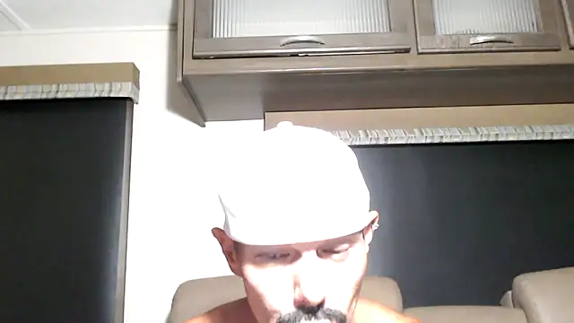 ThickD2C's Live XXX Chat