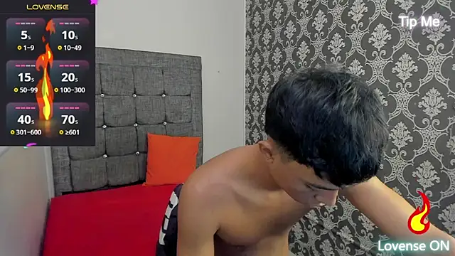 Little_Twink19x's Live XXX Chat