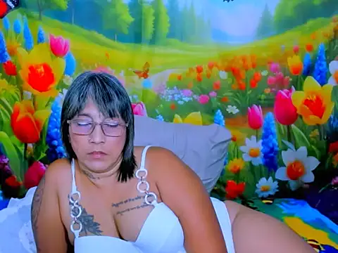 indianroxy 即時 XXX 聊天