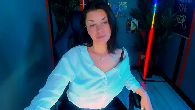 AnaMills Live XXX-Chat
