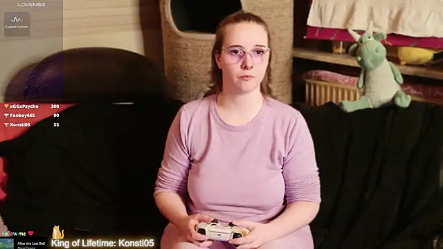 GamerGirl_Eve Obrolan Langsung XXX