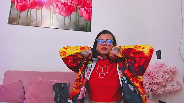 pinky_f00x's Live XXX Chat