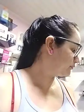 Chat XXX en directo de keilymadam