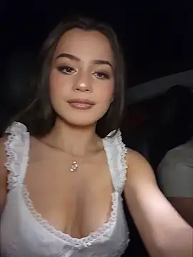 SophiaXJohn Adlı Modelin Canlı XXX Sohbeti