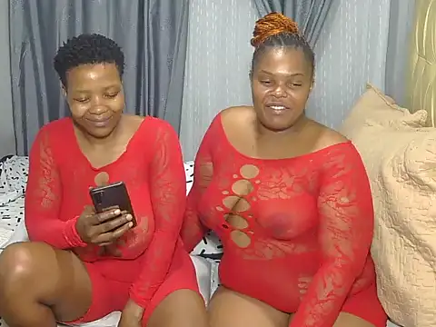 Twin_lovers live XXX chat