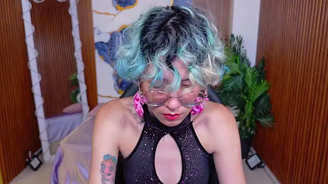 Chatroom XXX en direct de Lyra_tay