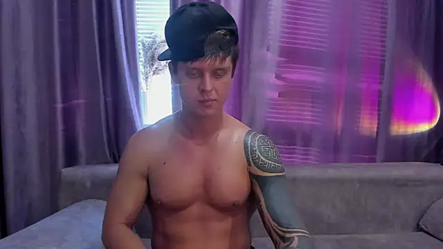 MarcoErra's Live XXX Chat