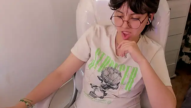 Nathaly_ds Chat XXX in diretta