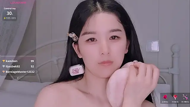 BingLin-'s Live XXX Chat