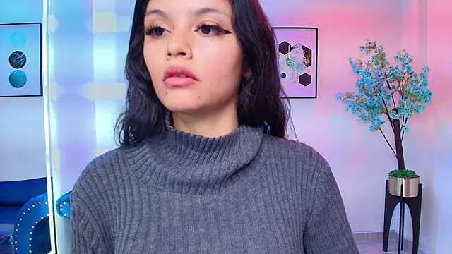 Maddie_T18 现场XXX聊天