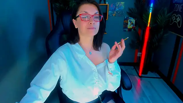 AnaMills' Live XXX Chat