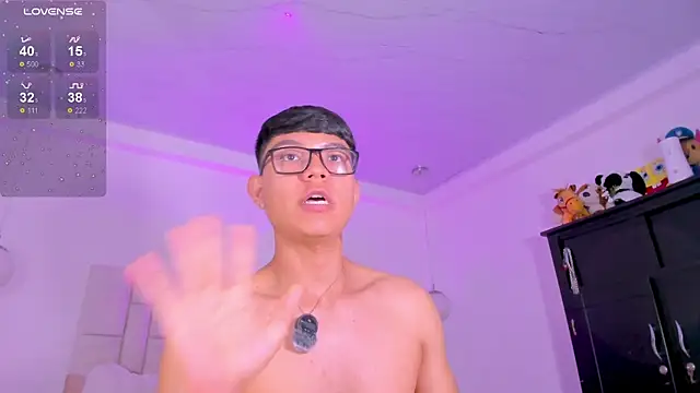 CodyTwink's Live XXX Chat