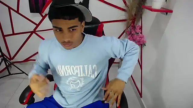 oliver-parker's Live XXX Chat