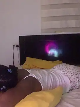 MISSMAYSROOM – Naživo XXX chat