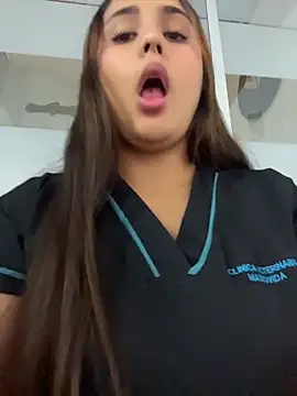 Noa_Harper- 라이브 XXX 채팅