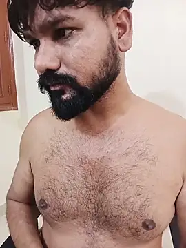 Shiva7478 Adlı Modelin Canlı XXX Sohbeti