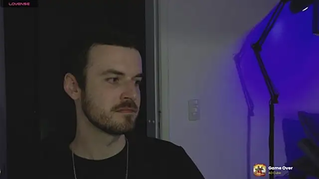 Breezee_: απευθείας συνομιλία ΧΧΧ