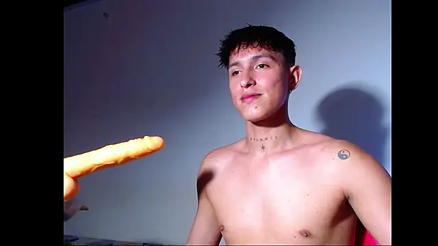 Chat XXX en directo de rowanbig