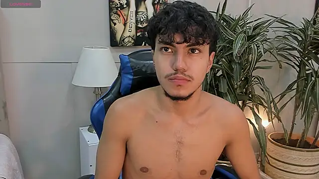 Živý XXX chat kai_storn