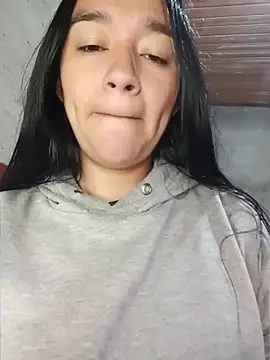 Williams_Hera's Live XXX Chat