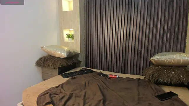 MeganNighttのウェブカメラショー