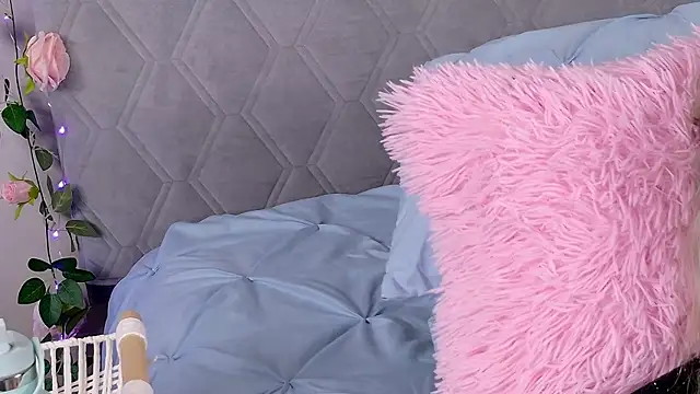 Živý XXX chat Kaitlyn_Winters