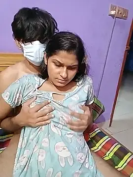 دردشة Jerin_Couple61 الجنسية المباشرة