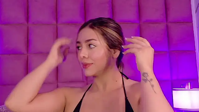دردشة NathyMiller الجنسية المباشرة