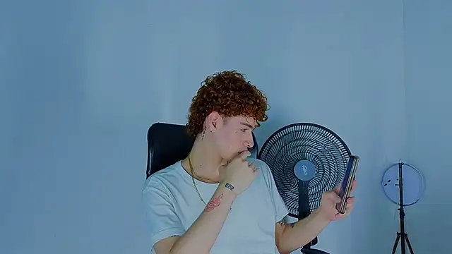 nova_salvatore Chat XXX live