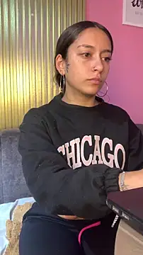 DulceLatinaxo's Live XXX Chat