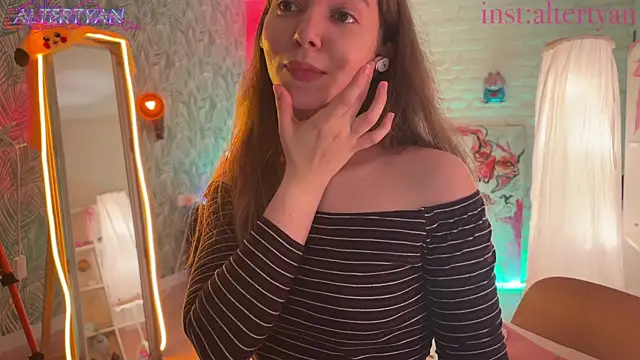 Živý XXX chat altertyan