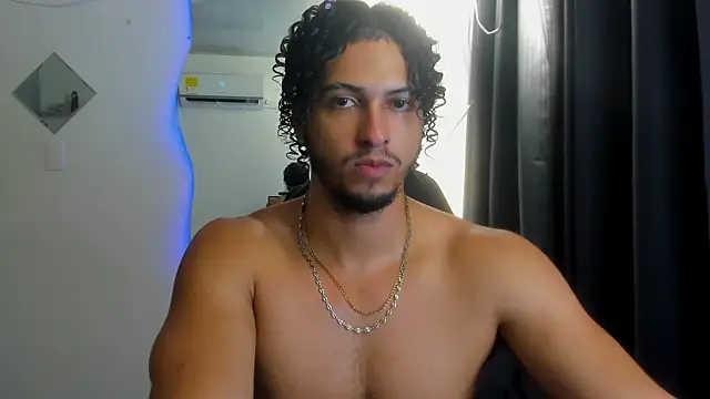 Kris_Khalifa69 现场XXX聊天