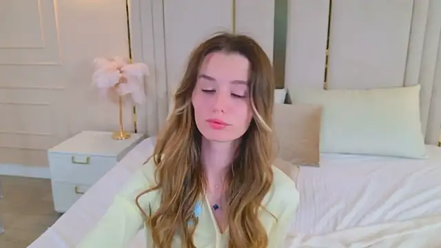 Chat +18 de MarybethSnow ao vivo