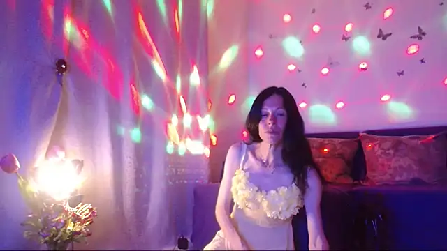 ElysaSun – Live XXX-chat